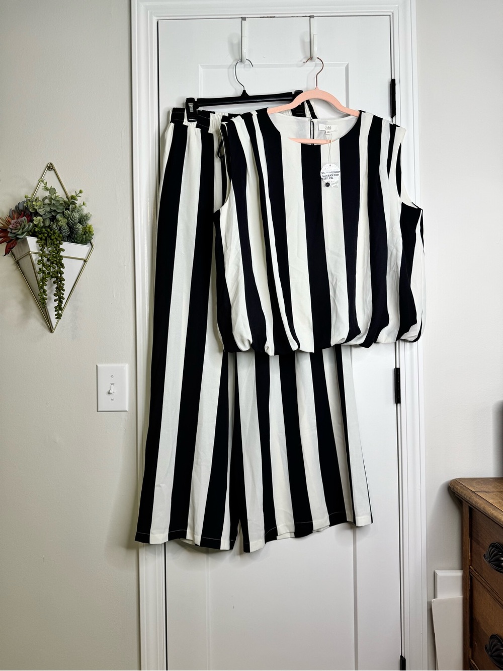 Oddi 2 Piece Striped Pant Set
